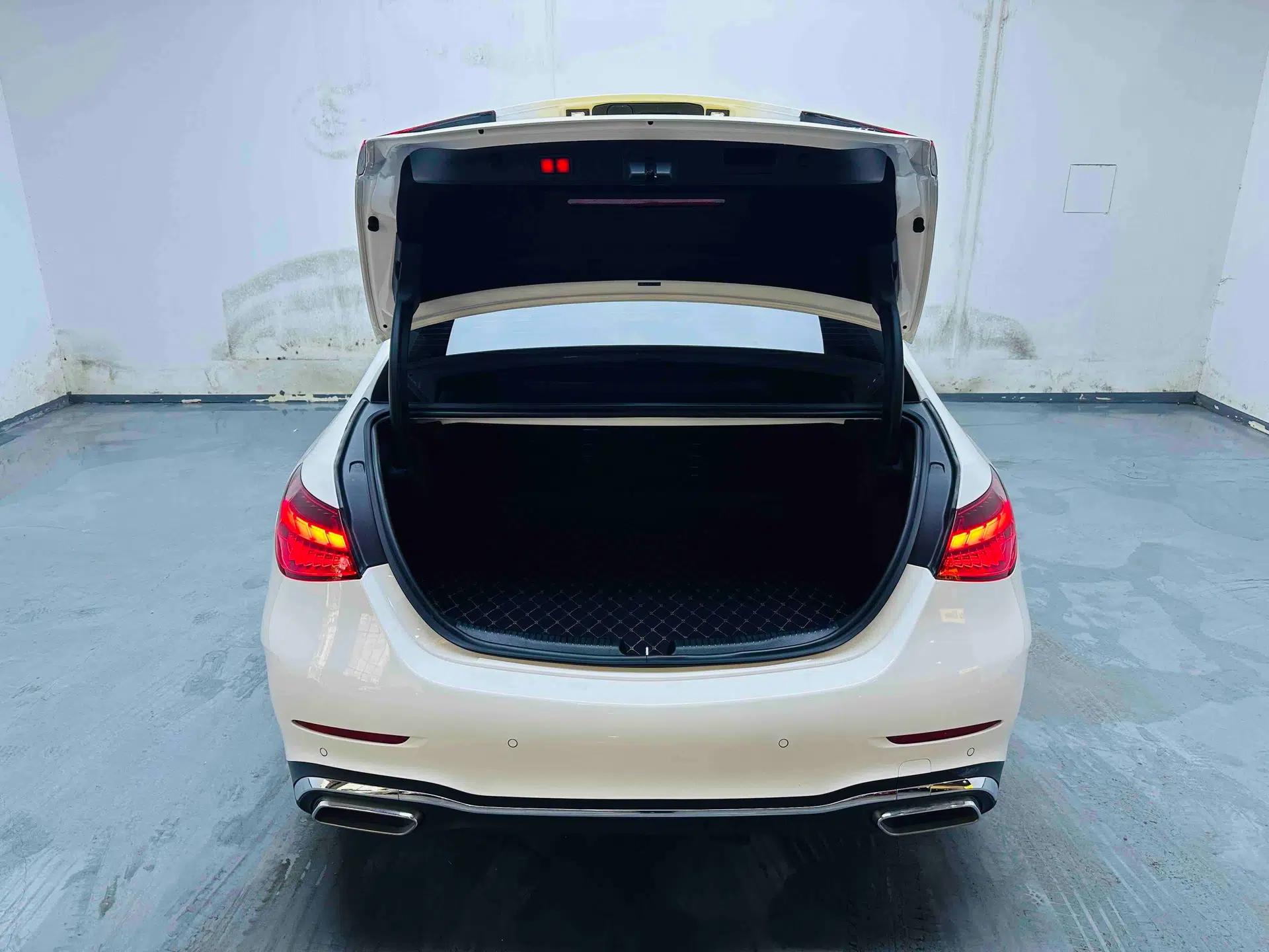 Mercedes-Benz C-Class 2024 Restyled C 260 L Sport Edition — миниатюра 22