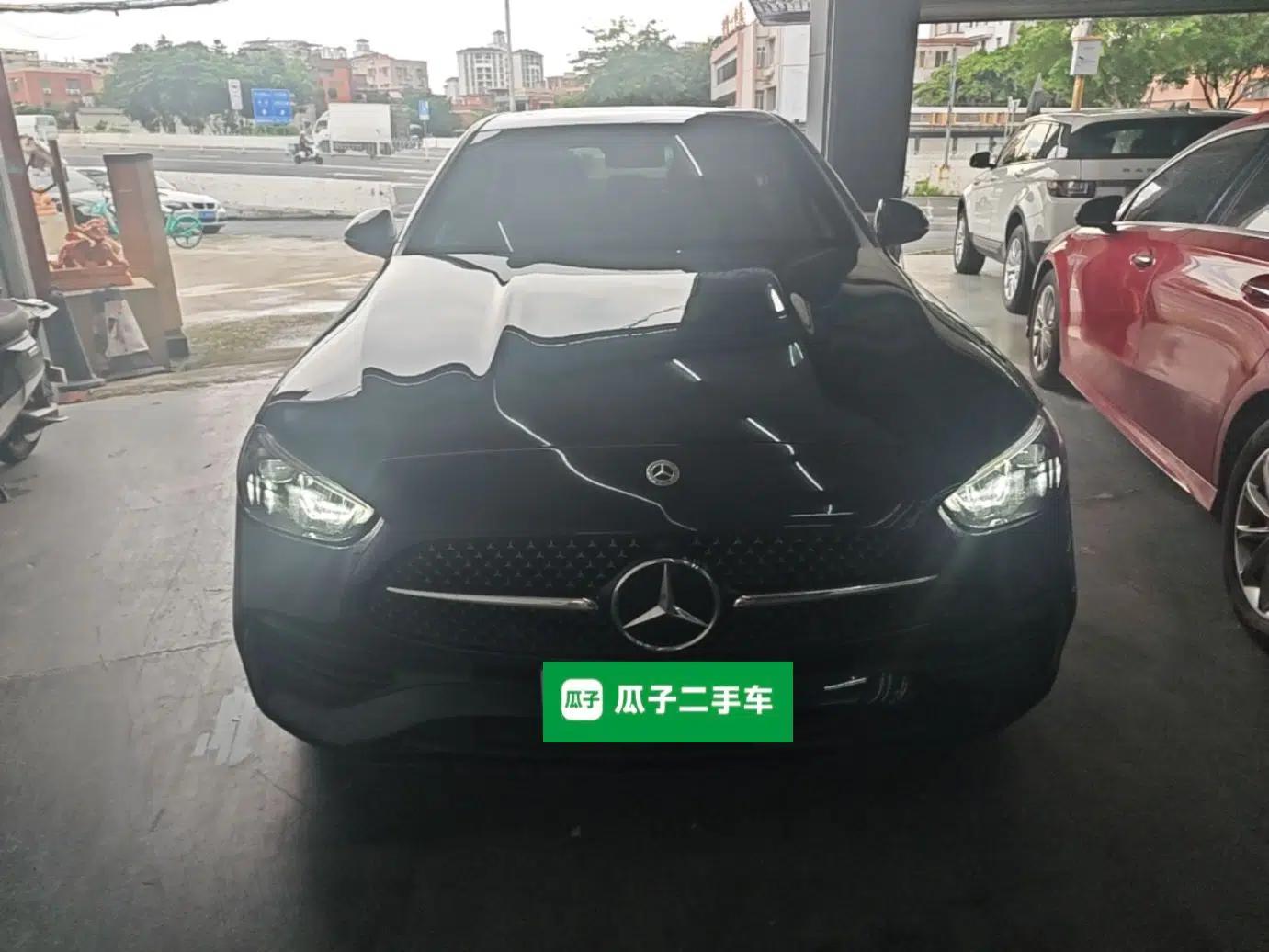 Mercedes-Benz C-Class 2023 Restyled C 260 L Night Edition Sports Version — миниатюра 2