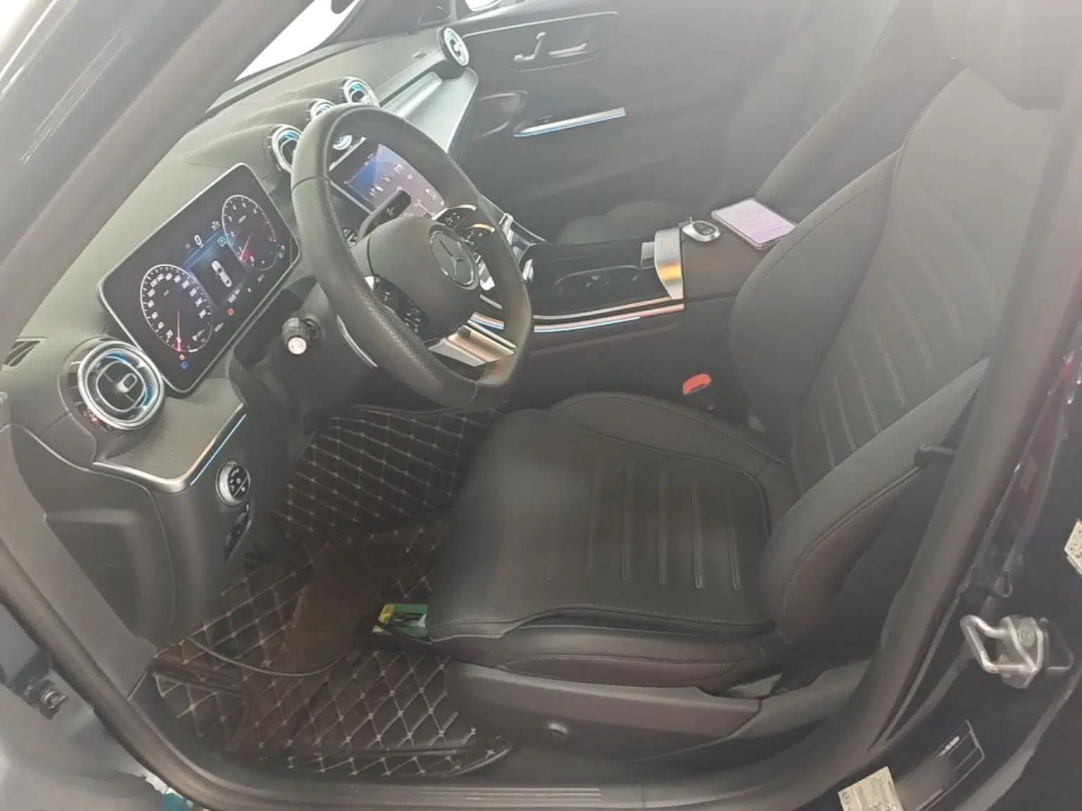 Mercedes-Benz C-Class 2023 Restyled C 260 L Night Edition Sports Version — миниатюра 22
