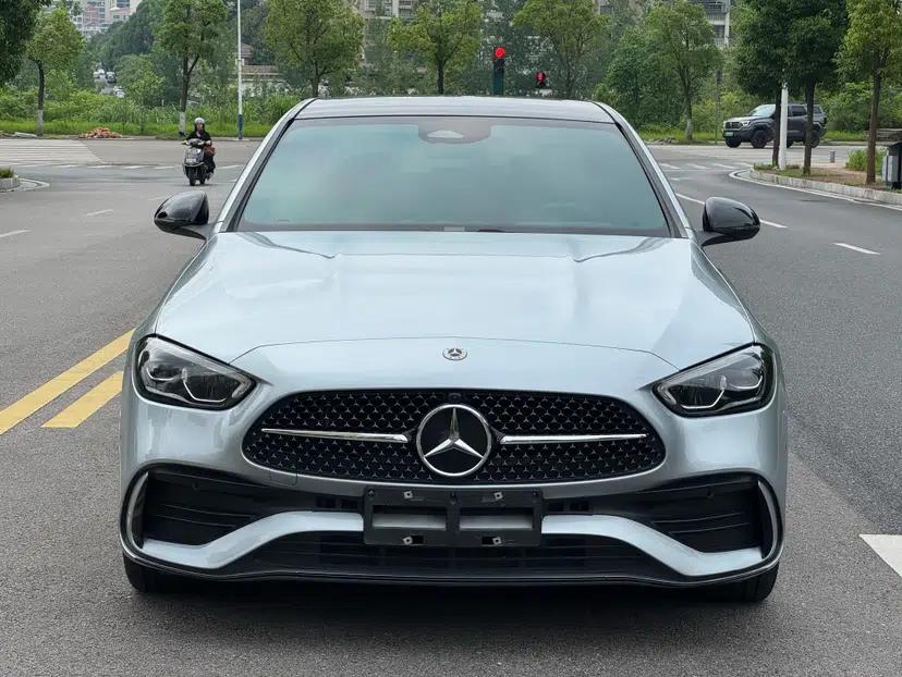 Mercedes-Benz C-Class 2023 Restyled C 260 L Night Edition Sports Version — миниатюра 2