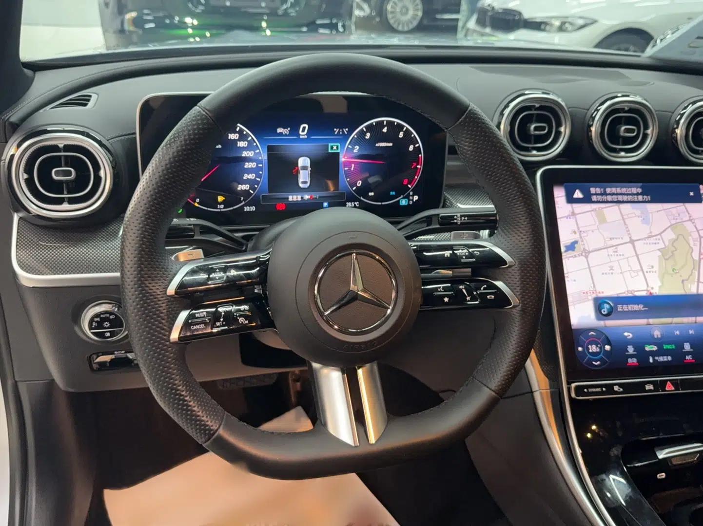 Mercedes-Benz C-Class 2023 Restyled C 260 L Night Edition Sports Version — миниатюра 9