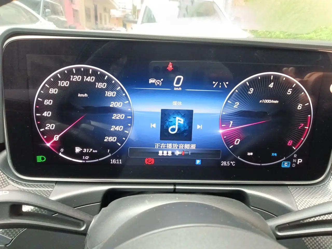 Mercedes-Benz C-Class 2024 Restyled C-Class 260 L Sport Edition — миниатюра 11