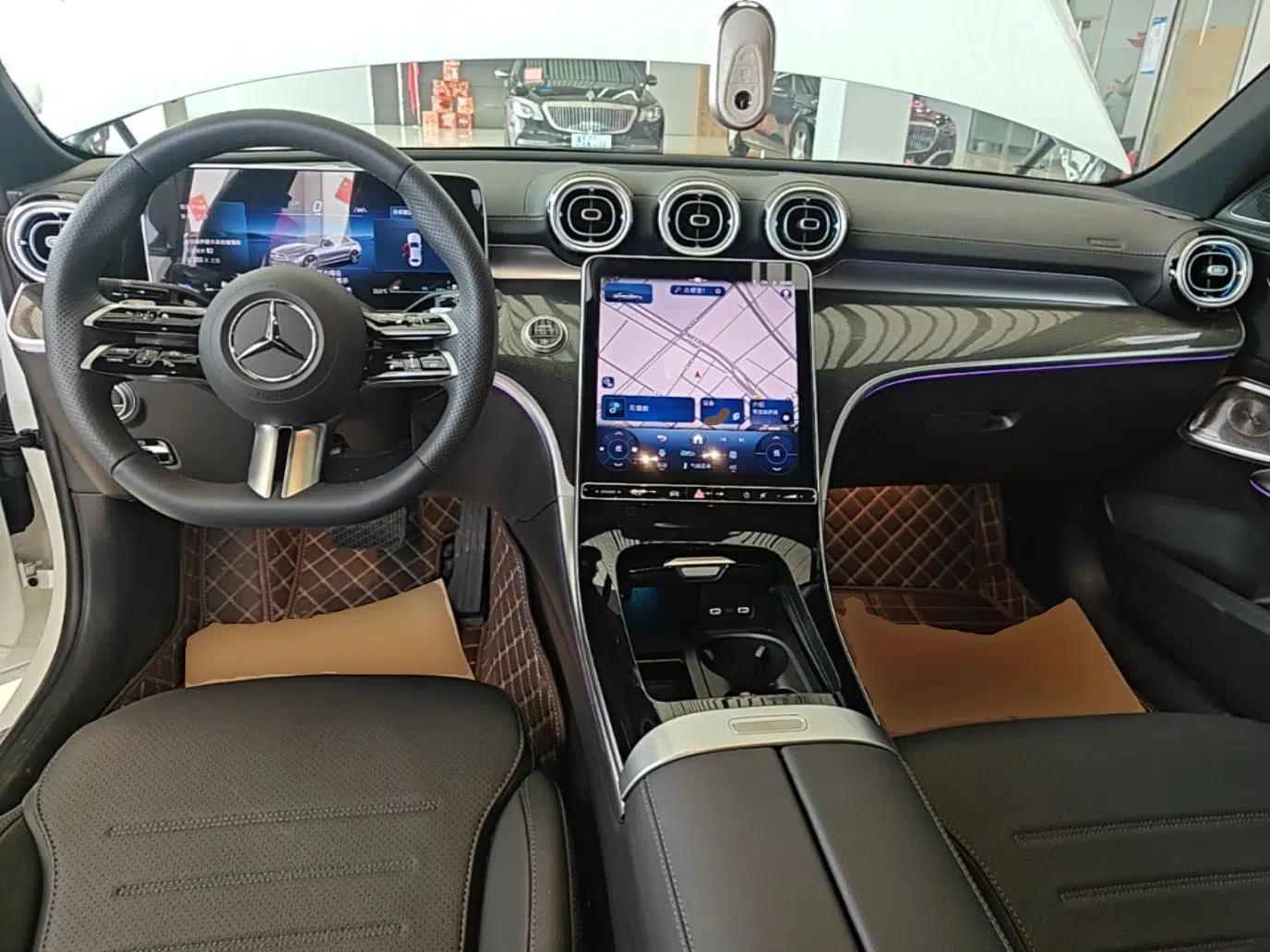 Mercedes-Benz C-Class 2025 C 260 L Obsidian Night Sport Edition — миниатюра 12