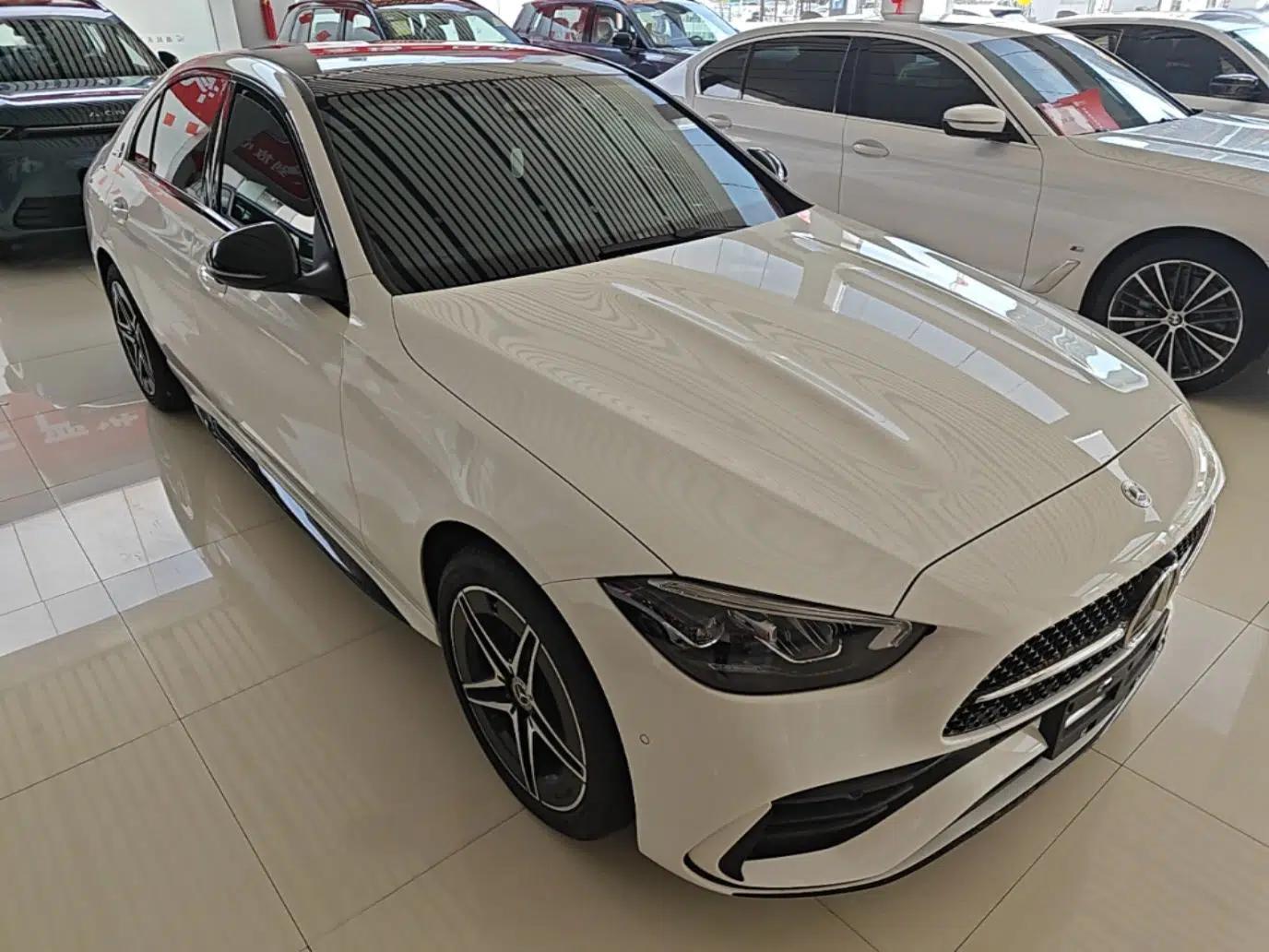 Mercedes-Benz C-Class 2025 C 260 L Obsidian Night Sport Edition — миниатюра 3