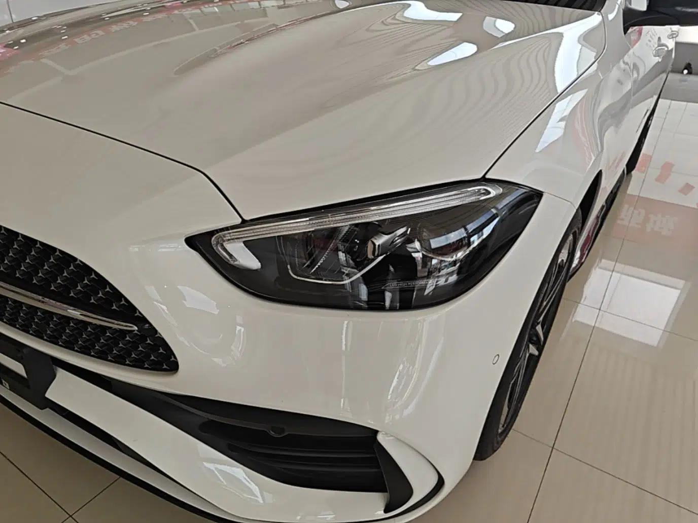 Mercedes-Benz C-Class 2025 C 260 L Obsidian Night Sport Edition — миниатюра 8