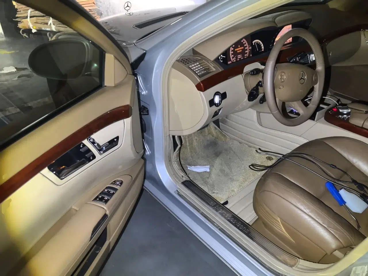 Mercedes-Benz S-Class 2008 S 300 L Business Model — миниатюра 16