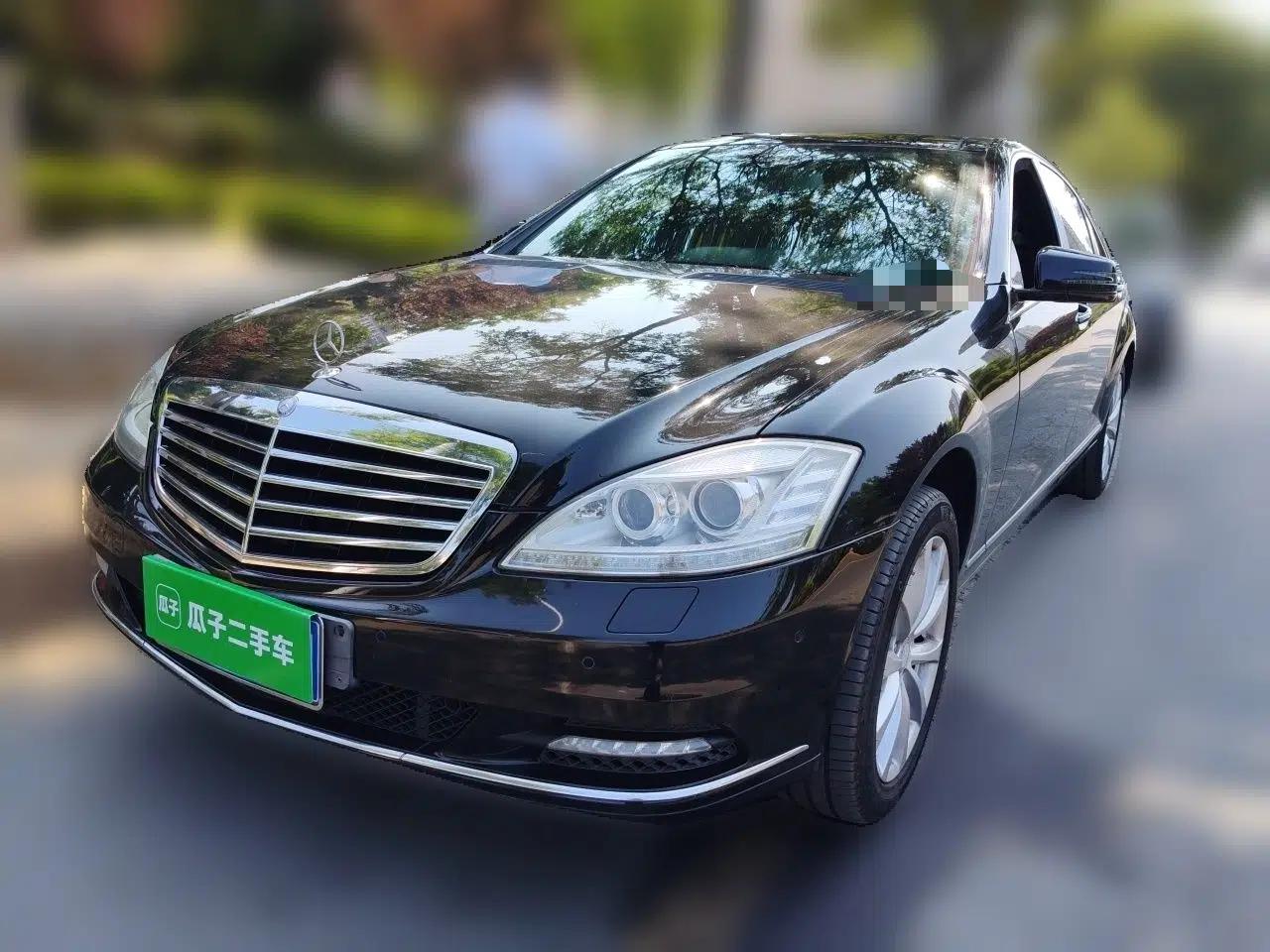 Mercedes-Benz S-Class 2010 S 300 L Luxury Model — миниатюра 1