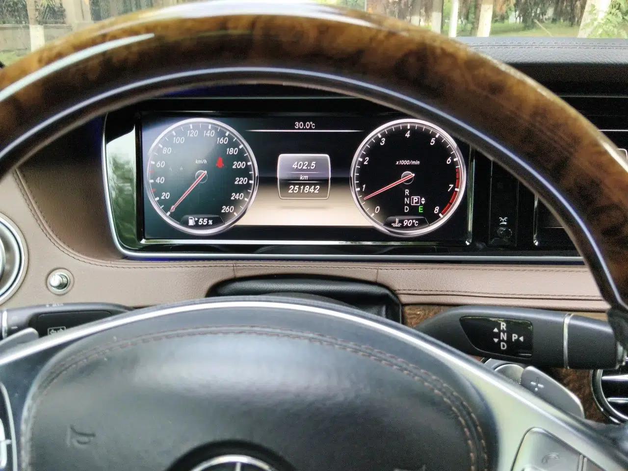 Mercedes-Benz S-Class 2014 S 400 L Luxury Model — миниатюра 11