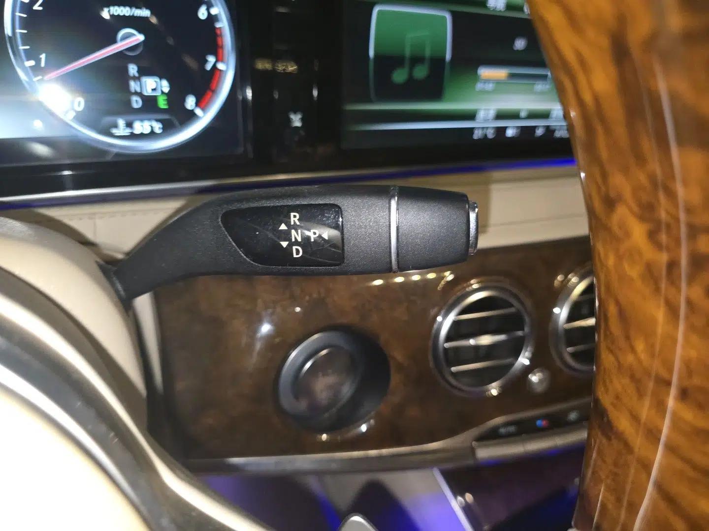Mercedes-Benz S-Class 2014 S 400 L Luxury Model — миниатюра 14