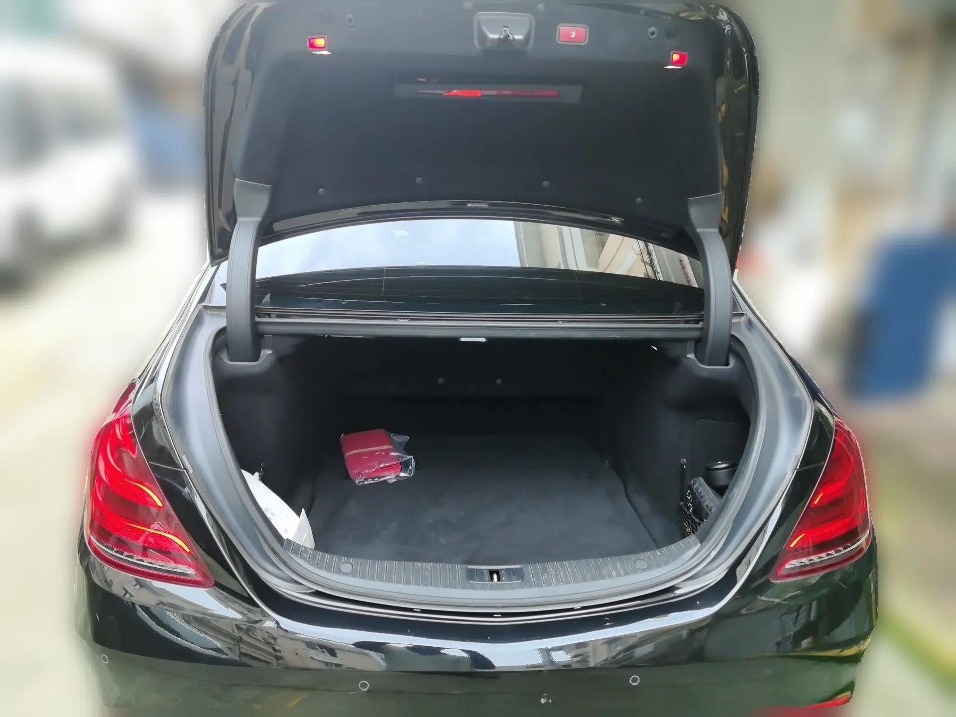 Mercedes-Benz S-Class 2018 S 320 L — миниатюра 19