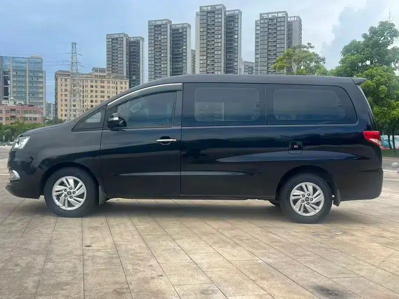 Refine M4 2019 Business Travel Series 1.9T Diesel Manual Business Model — миниатюра 3