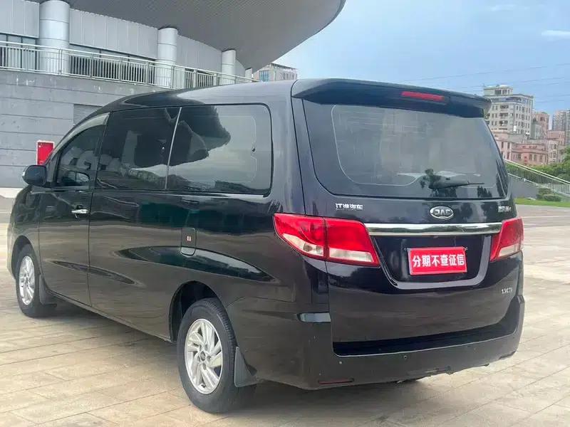 Refine M4 2019 Business Travel Series 1.9T Diesel Manual Business Model — миниатюра 4