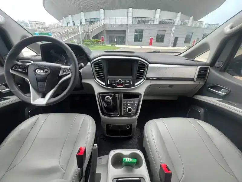 Refine M4 2019 Business Travel Series 1.9T Diesel Manual Business Model — миниатюра 7
