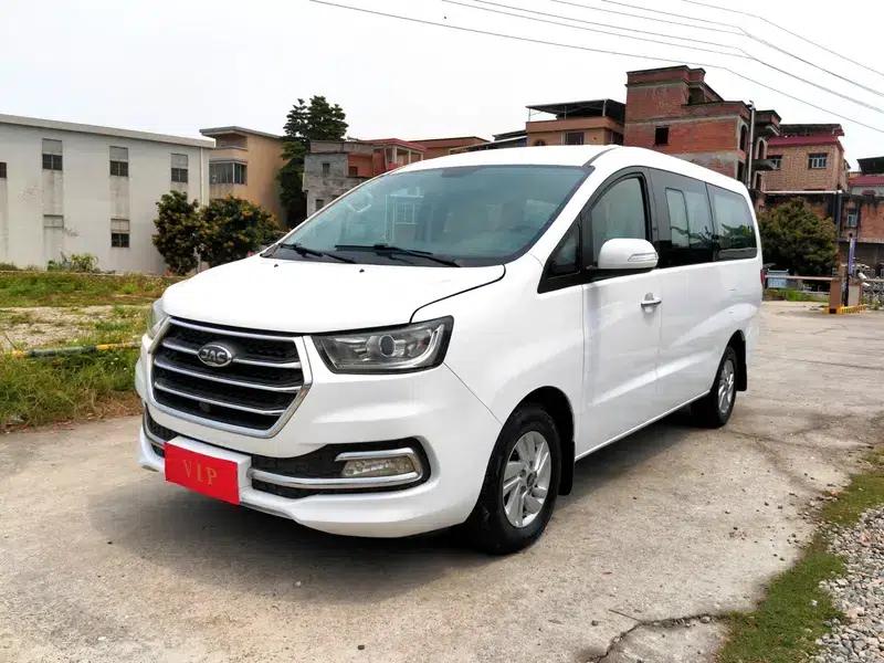 Refine M4 2017 1.9T Diesel Manual Deluxe Smart Edition — миниатюра 1