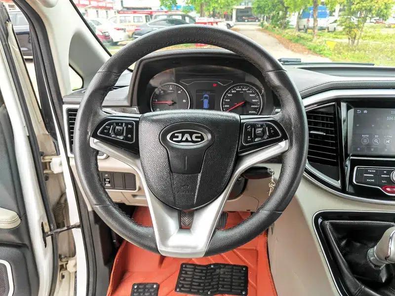 Refine M4 2017 1.9T Diesel Manual Deluxe Smart Edition — миниатюра 20