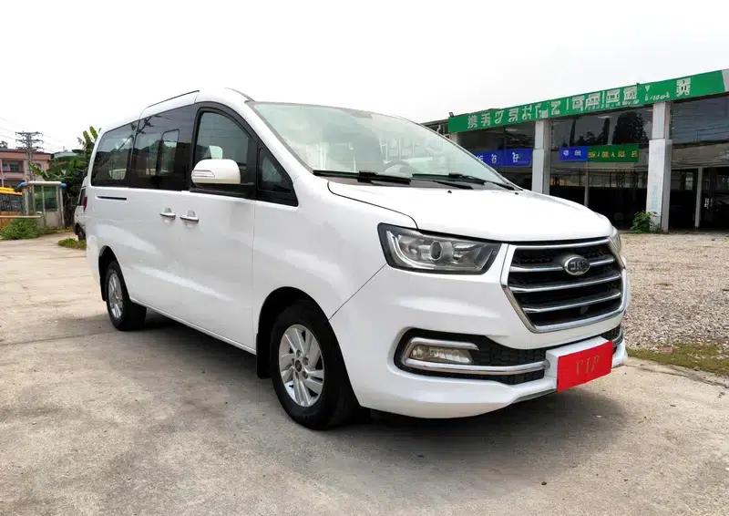 Refine M4 2017 1.9T Diesel Manual Deluxe Smart Edition — миниатюра 3