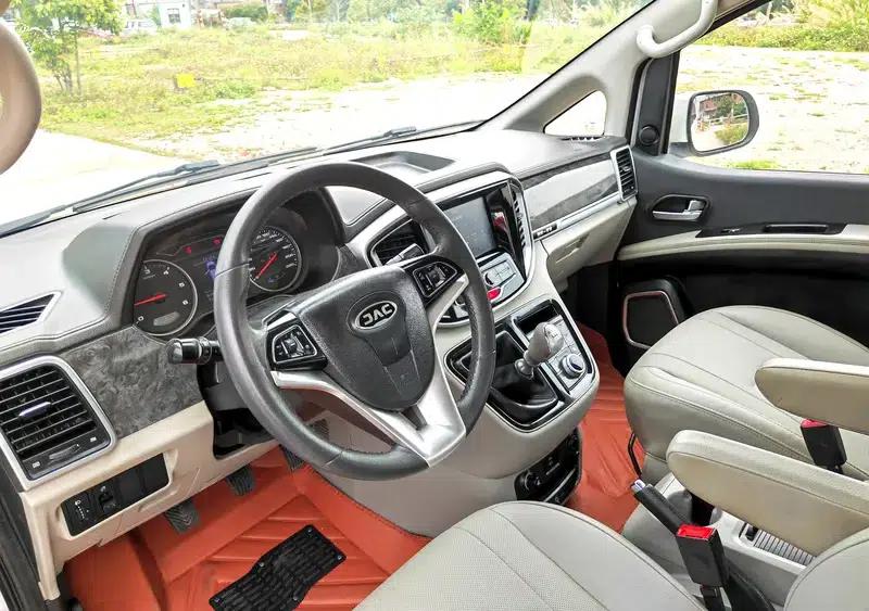 Refine M4 2017 1.9T Diesel Manual Deluxe Smart Edition — миниатюра 21