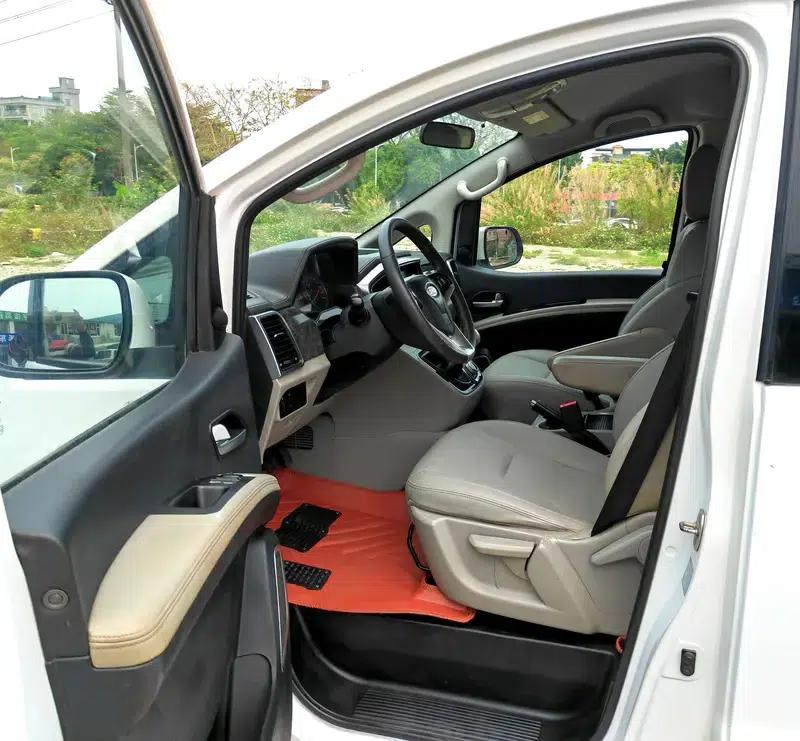 Refine M4 2017 1.9T Diesel Manual Deluxe Smart Edition — миниатюра 23