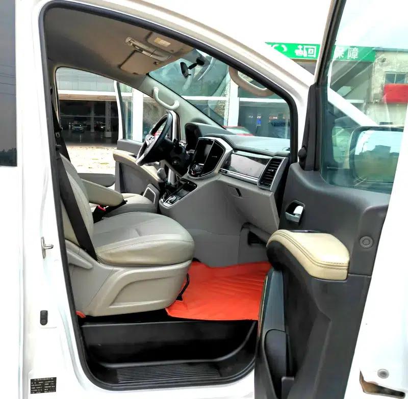 Refine M4 2017 1.9T Diesel Manual Deluxe Smart Edition — миниатюра 25