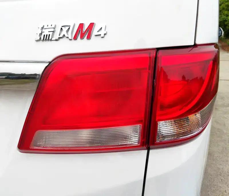 Refine M4 2017 1.9T Diesel Manual Deluxe Smart Edition — миниатюра 10