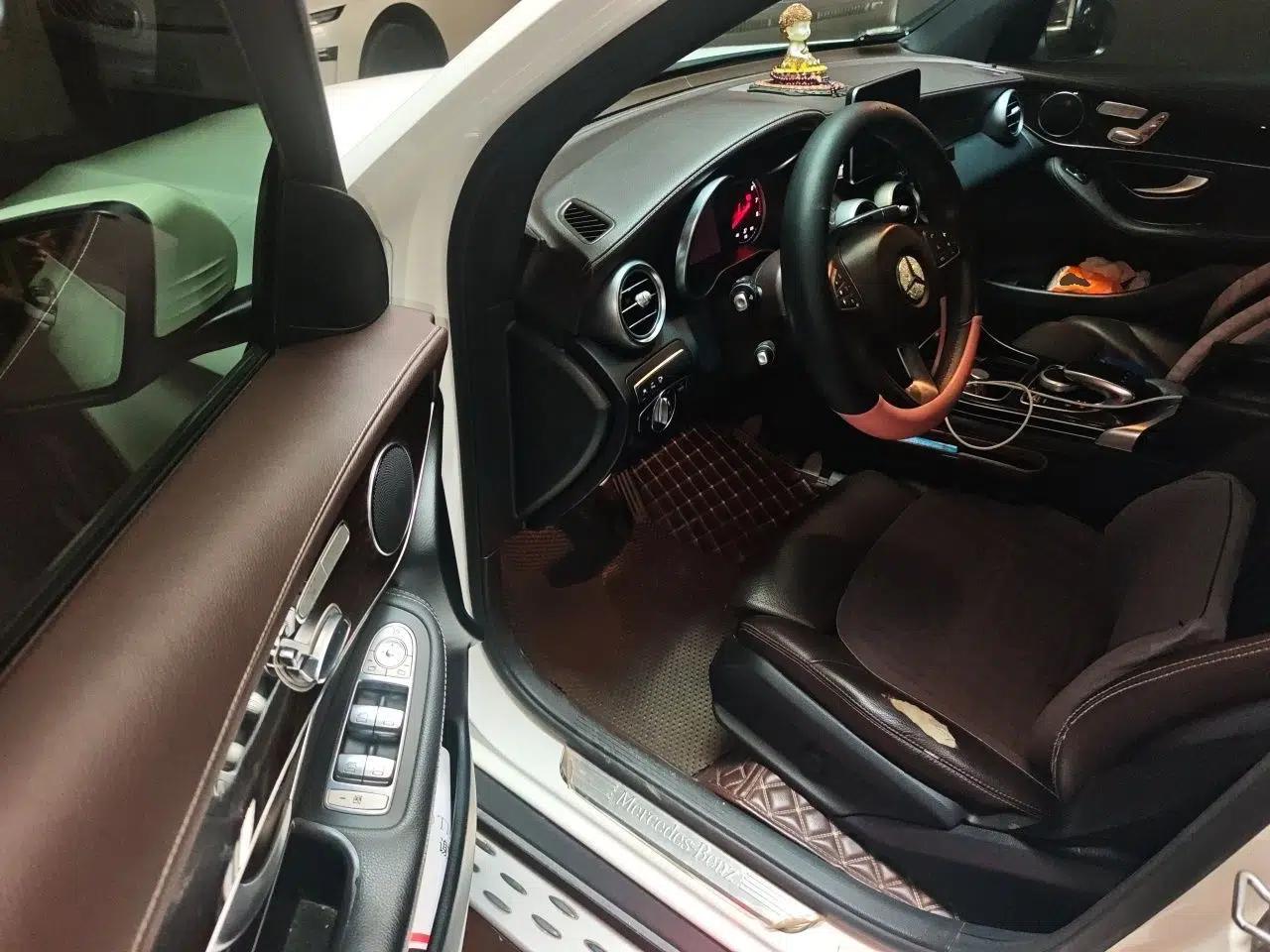 Mercedes-Benz GLC 2017 GLC 260 4MATIC Luxury Model — миниатюра 16