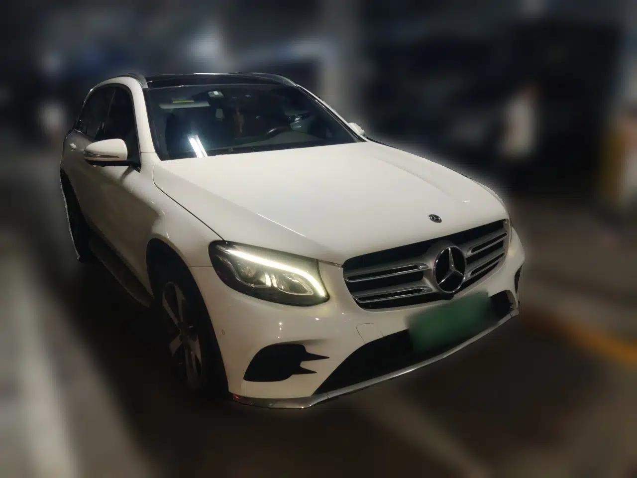 Mercedes-Benz GLC 2017 GLC 260 4MATIC Luxury Model — миниатюра 3