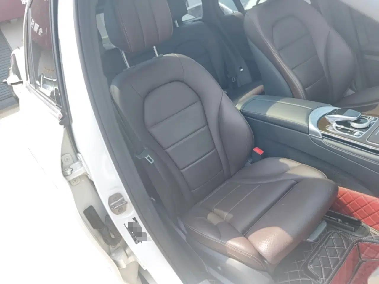 Mercedes-Benz GLC 2018 Facelift GLC 260 4MATIC Luxury Edition — миниатюра 19