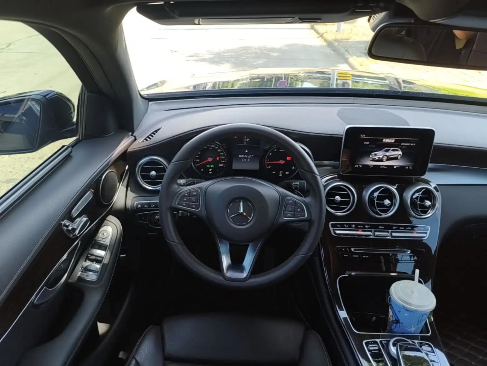 Mercedes-Benz GLC 2017 GLC 260 4MATIC Luxury Model — миниатюра 13