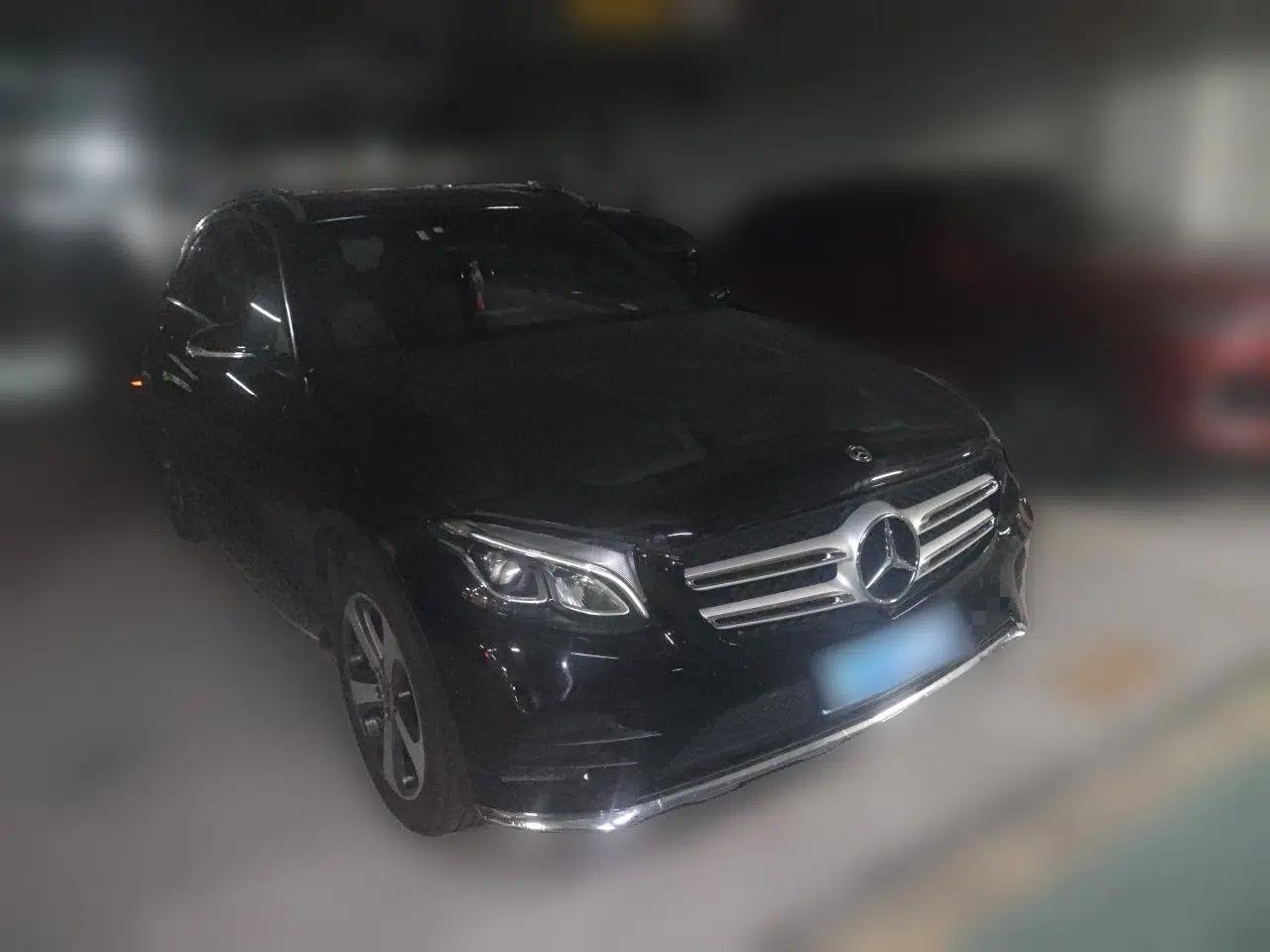 Mercedes-Benz GLC 2017 GLC 260 4MATIC Luxury Model — миниатюра 3