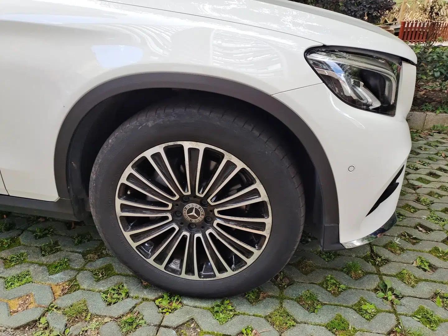 Mercedes-Benz GLC 2018 Facelifted GLC 260 4MATIC Dynamic Edition — миниатюра 8