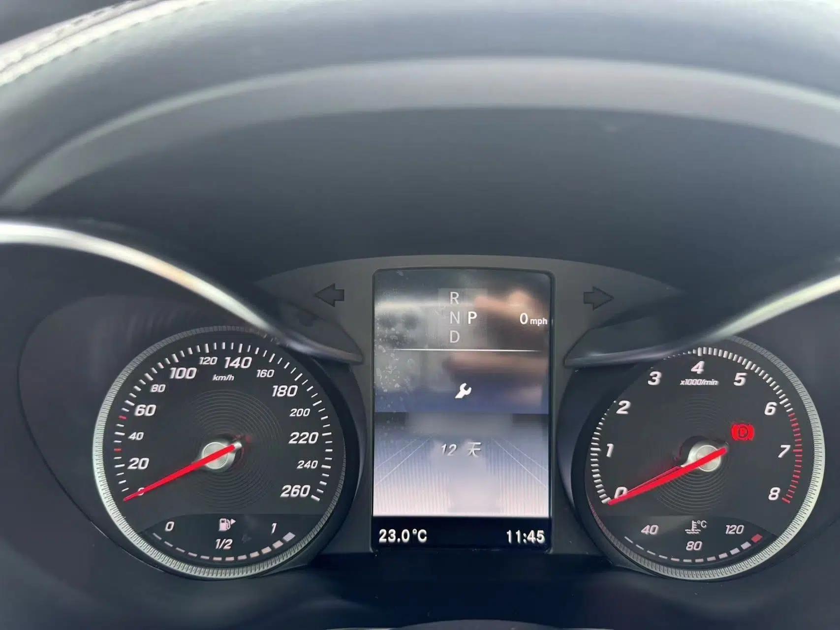 Mercedes-Benz GLC 2017 GLC 260 4MATIC Dynamic Edition — миниатюра 11