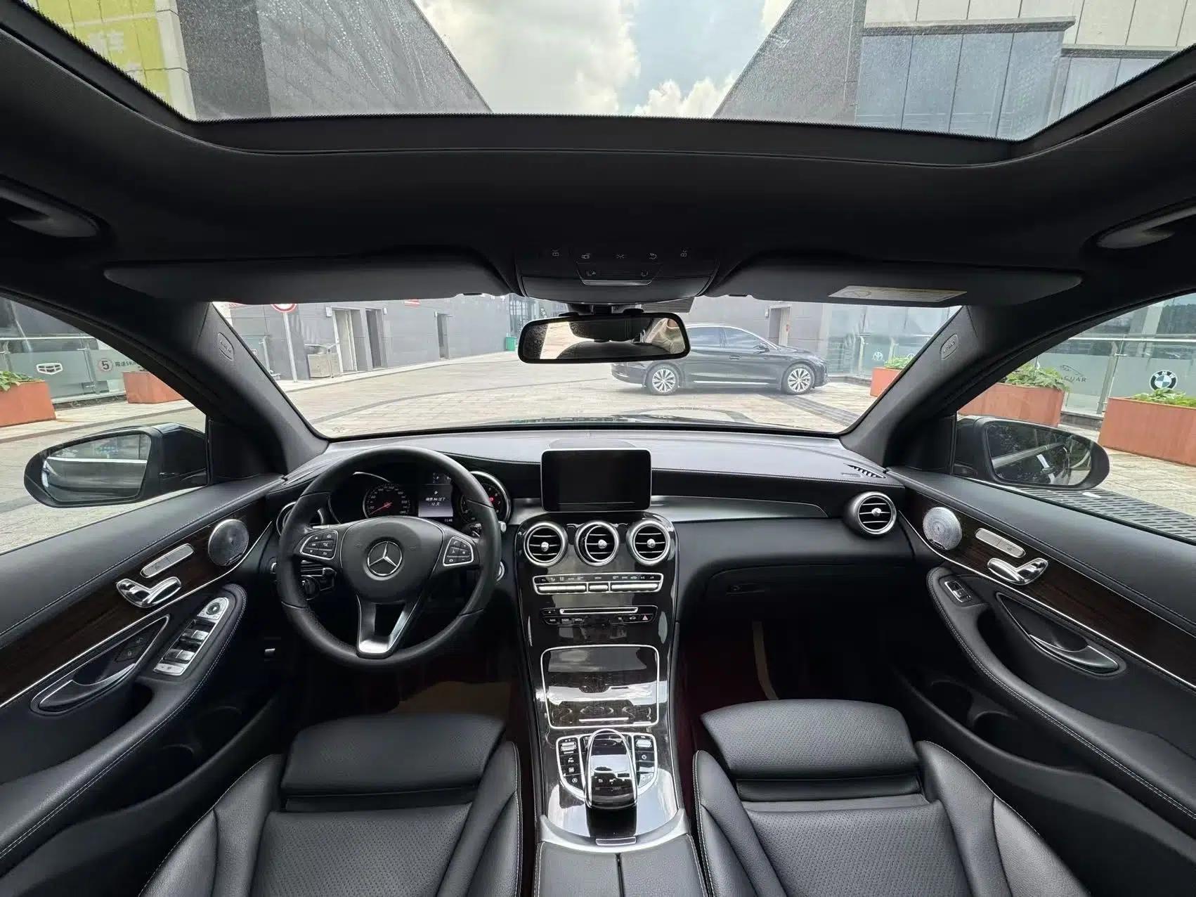 Mercedes-Benz GLC 2017 GLC 260 4MATIC Dynamic Edition — миниатюра 21