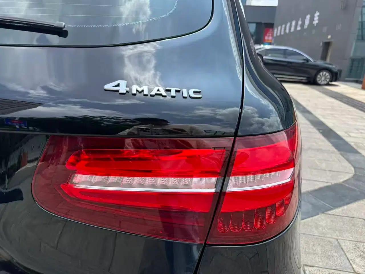 Mercedes-Benz GLC 2017 GLC 260 4MATIC Dynamic Edition — миниатюра 10