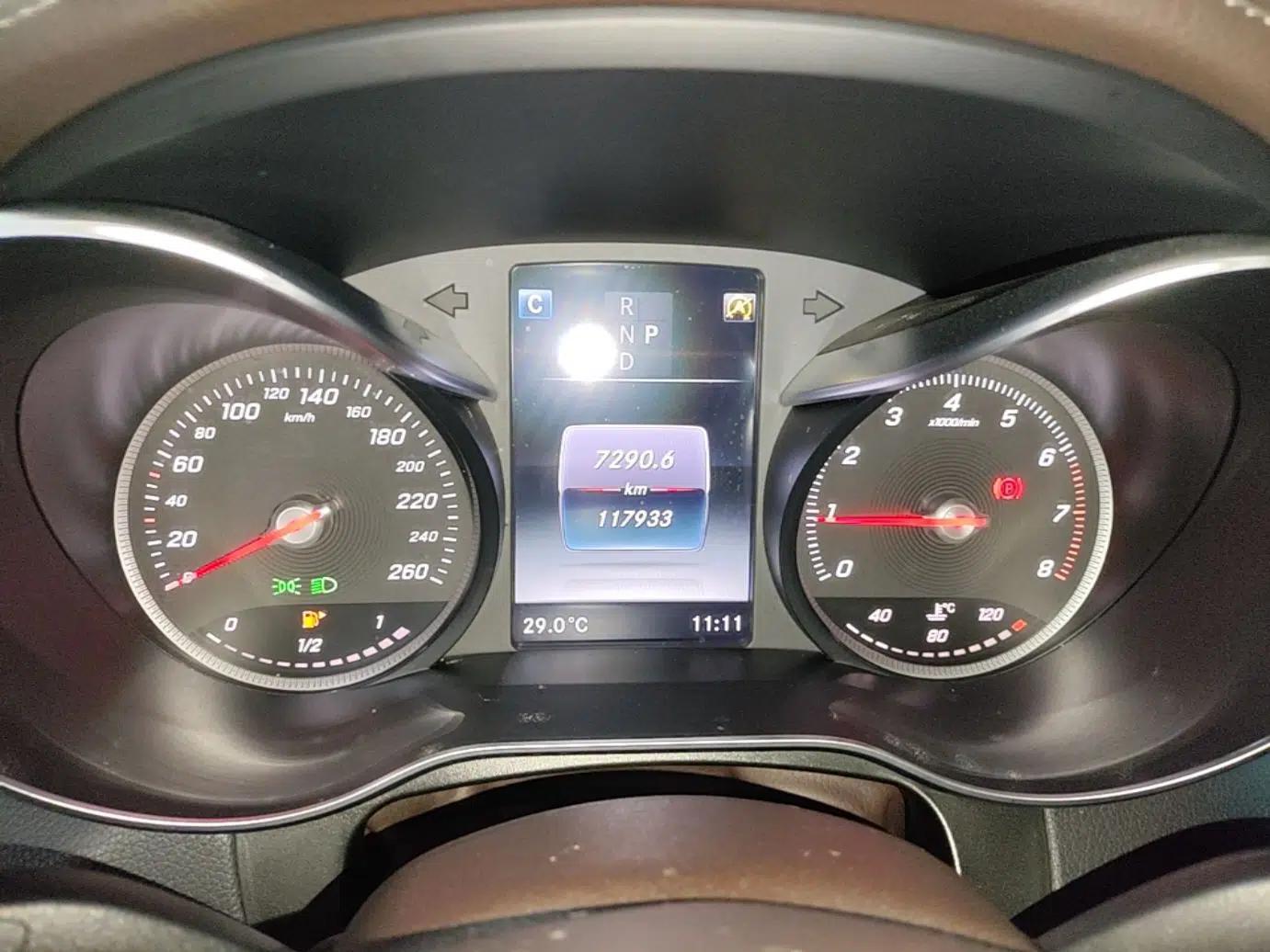 Mercedes-Benz GLC 2019 GLC 200 L 4MATIC — миниатюра 14