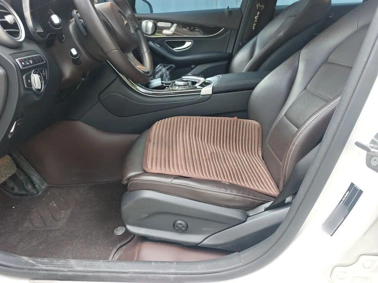Mercedes-Benz GLC 2019 GLC 260 L 4MATIC Luxury Model — миниатюра 15