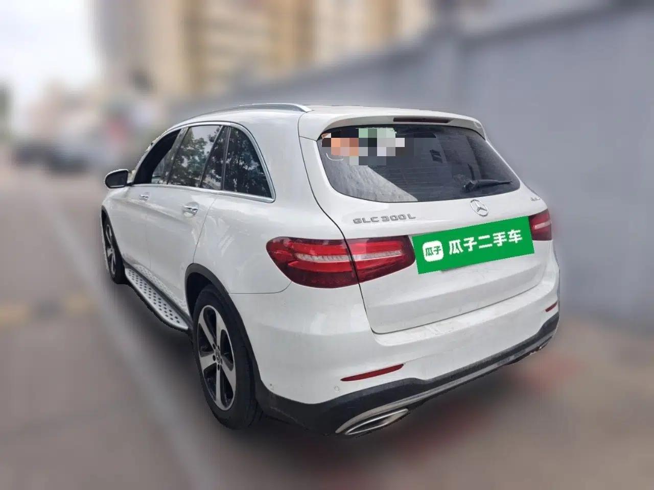 Mercedes-Benz GLC 2019 GLC 260 L 4MATIC Luxury Model — миниатюра 4