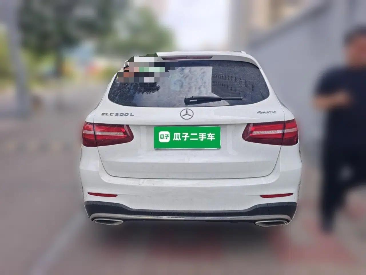 Mercedes-Benz GLC 2019 GLC 260 L 4MATIC Luxury Model — миниатюра 5