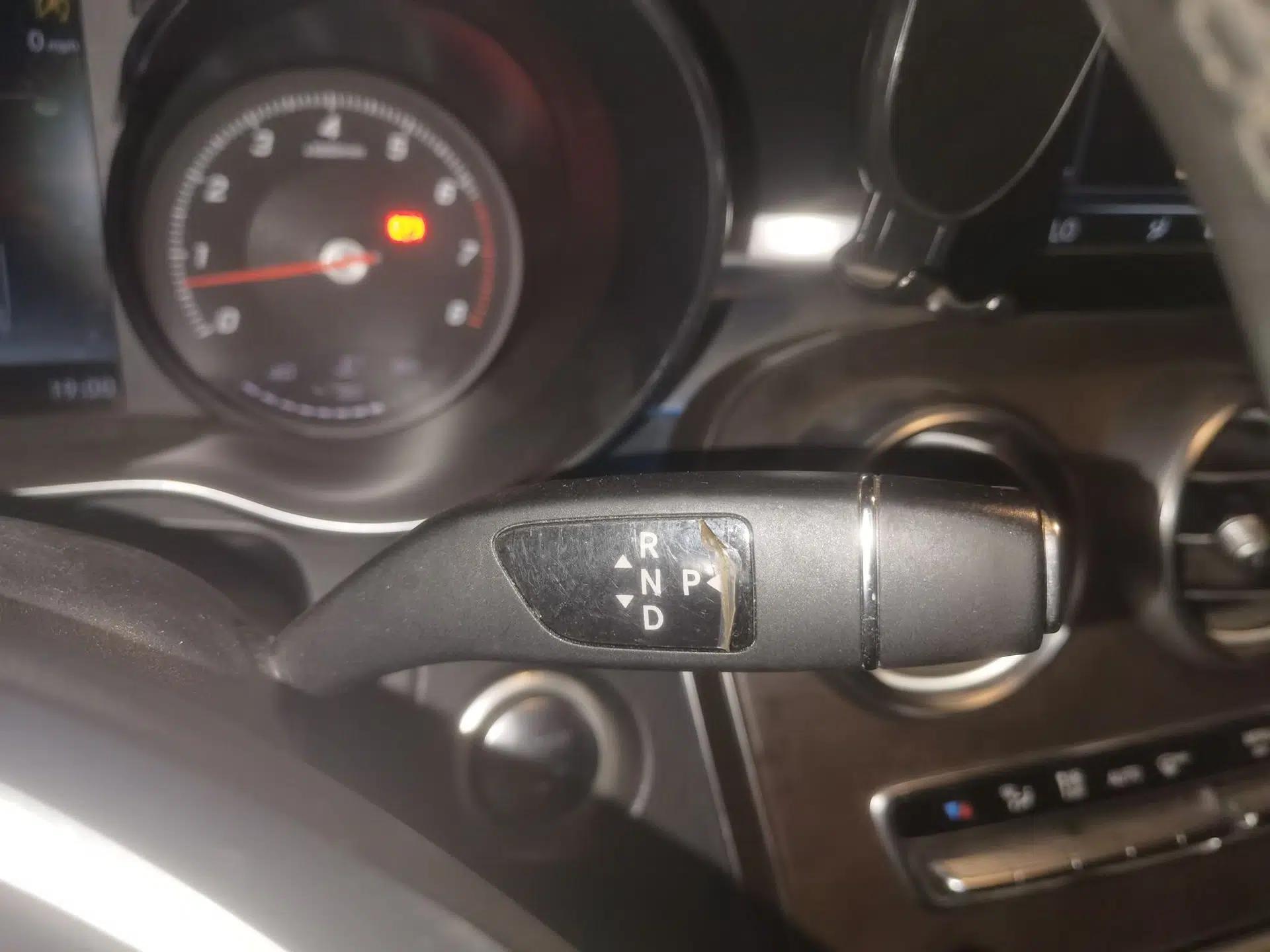 Mercedes-Benz GLC 2018 GLC 300 4MATIC Sport Edition — миниатюра 14