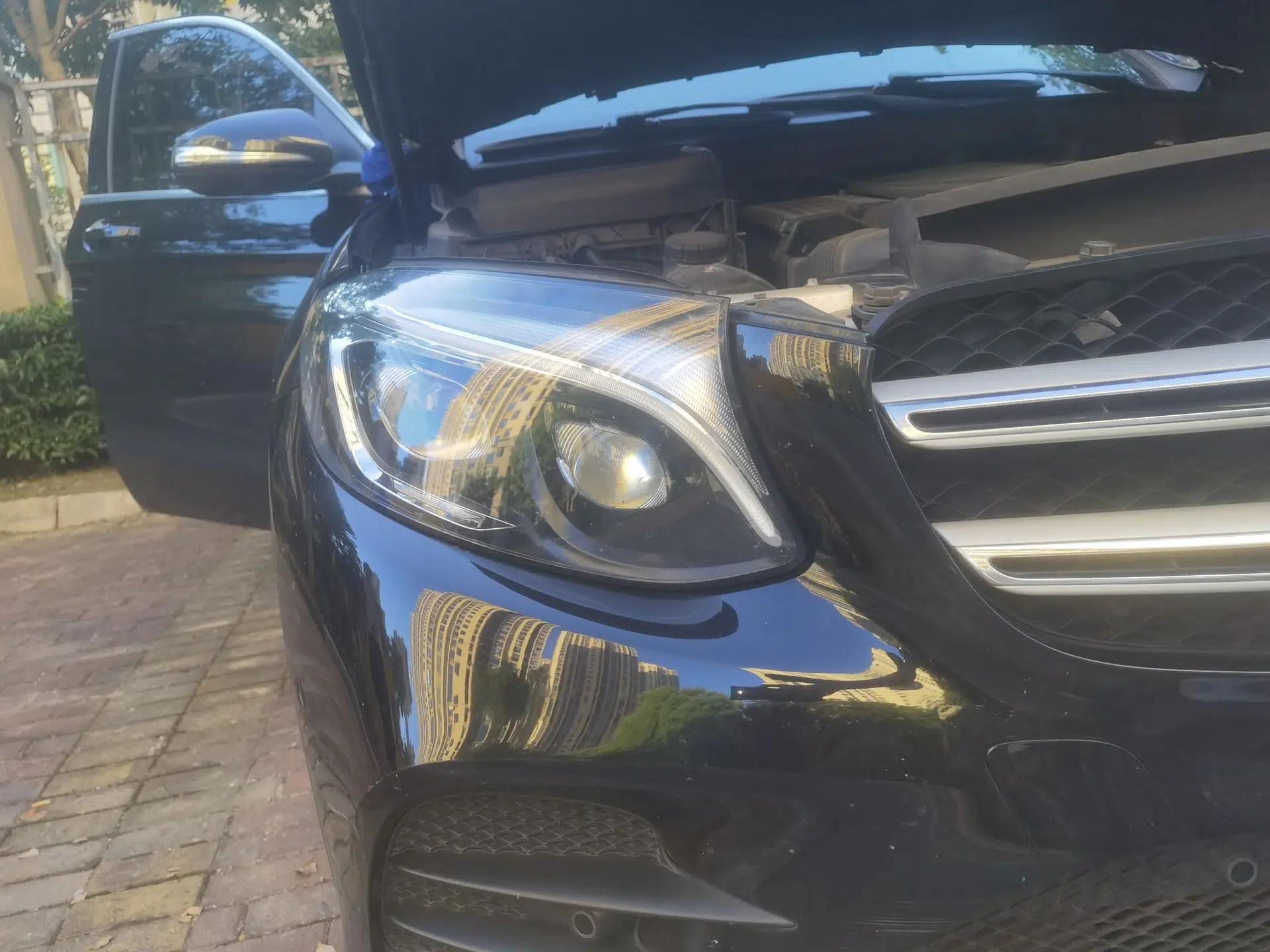 Mercedes-Benz GLC 2018 GLC 300 4MATIC Sport Edition — миниатюра 7