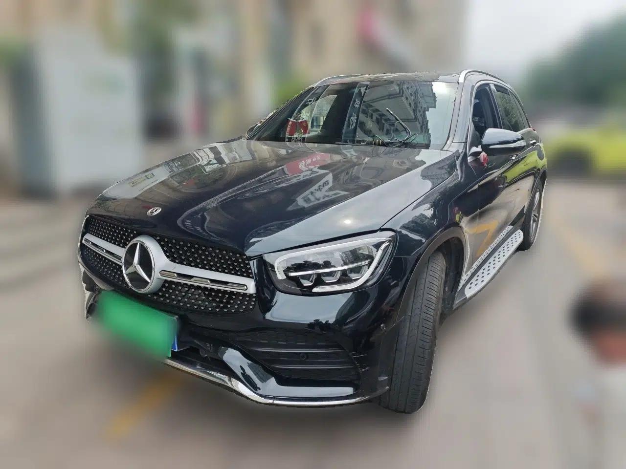Mercedes-Benz GLC 2020 GLC 260 L 4MATIC Luxury Model — миниатюра 1