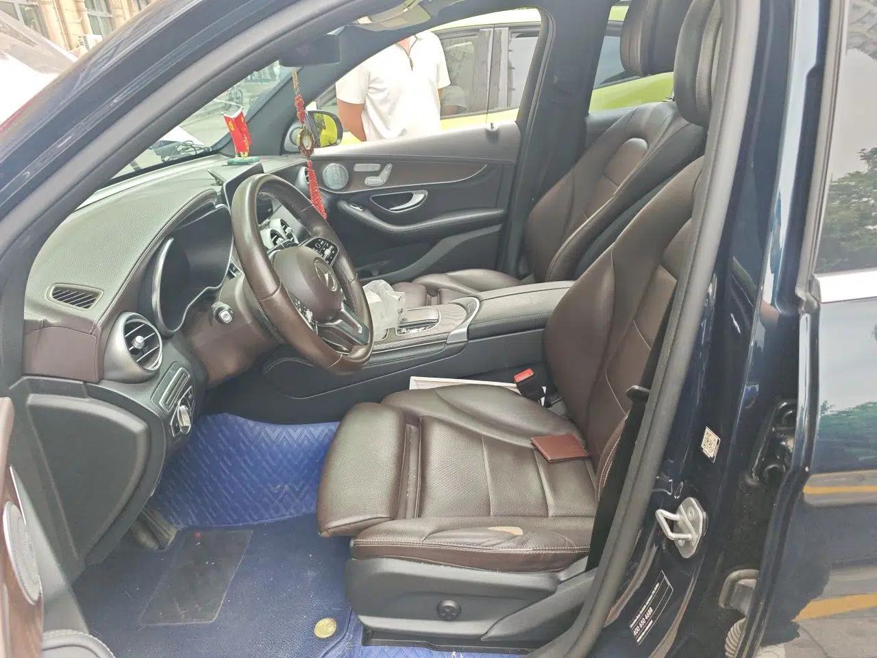 Mercedes-Benz GLC 2020 GLC 260 L 4MATIC Luxury Model — миниатюра 15