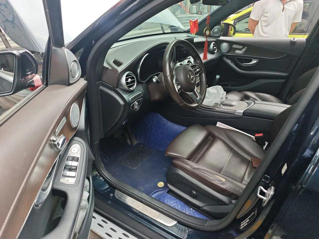 Mercedes-Benz GLC 2020 GLC 260 L 4MATIC Luxury Model — миниатюра 16