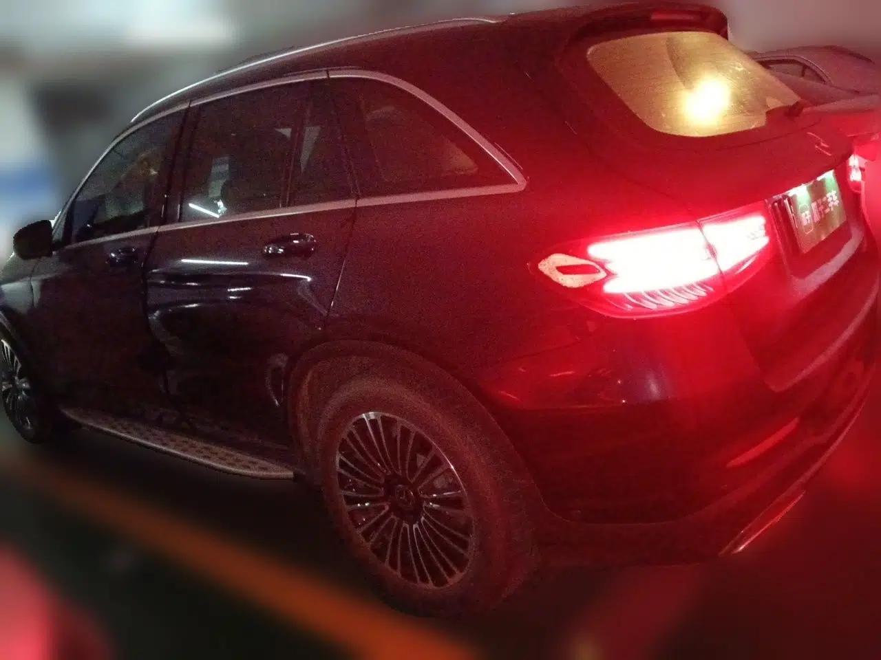 Mercedes-Benz GLC 2018 Facelifted GLC 260 4MATIC Dynamic Edition — миниатюра 4