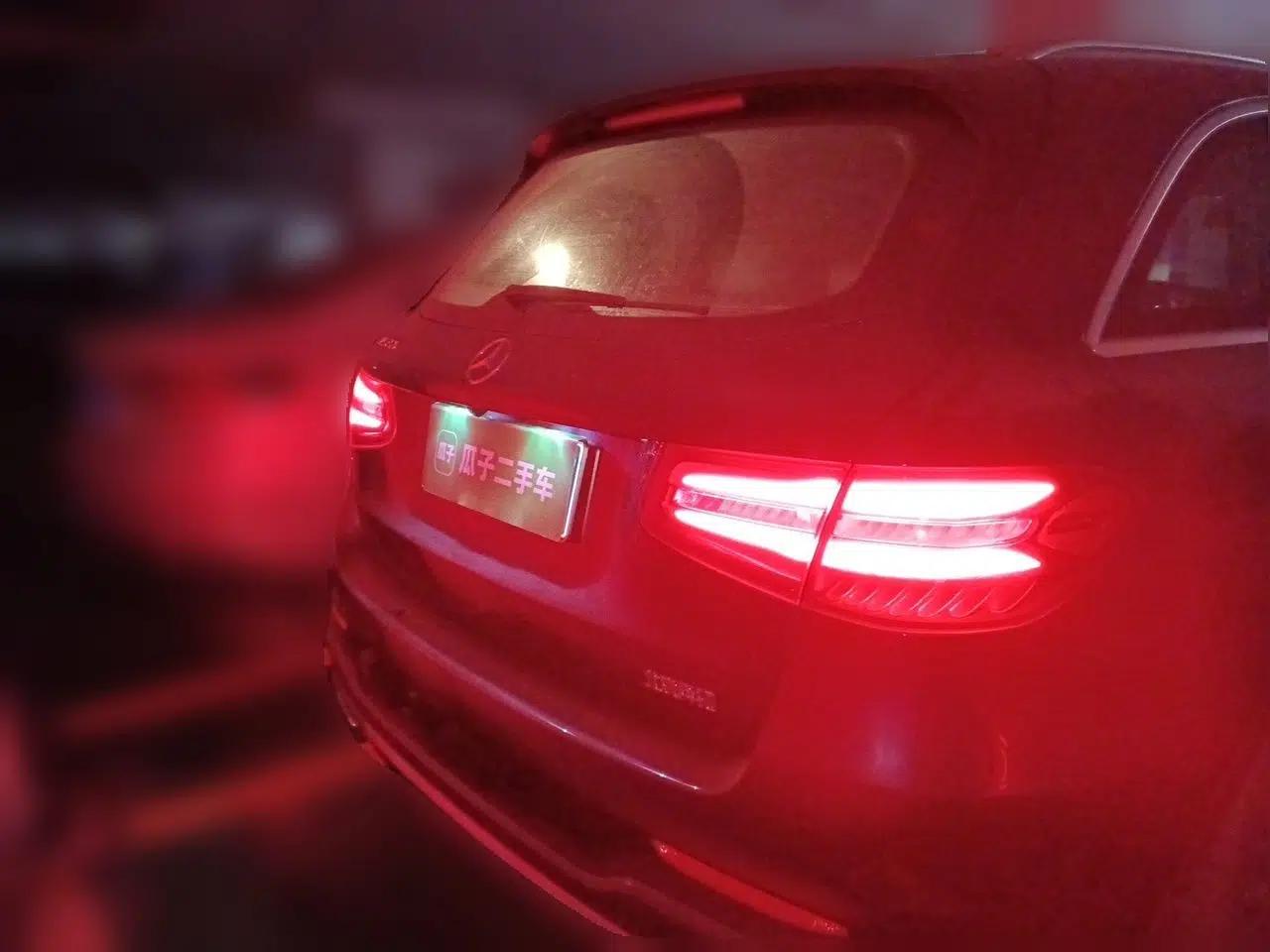 Mercedes-Benz GLC 2018 Facelifted GLC 260 4MATIC Dynamic Edition — миниатюра 5