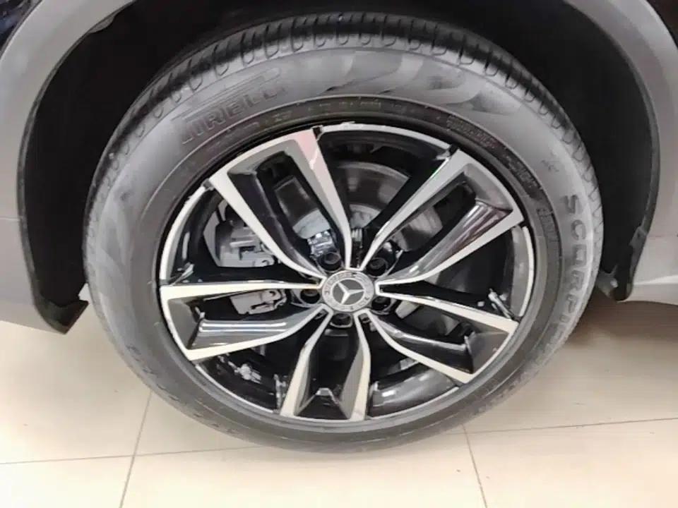 Mercedes-Benz GLC 2020 Facelift GLC 260 L 4MATIC Luxury Edition — миниатюра 11