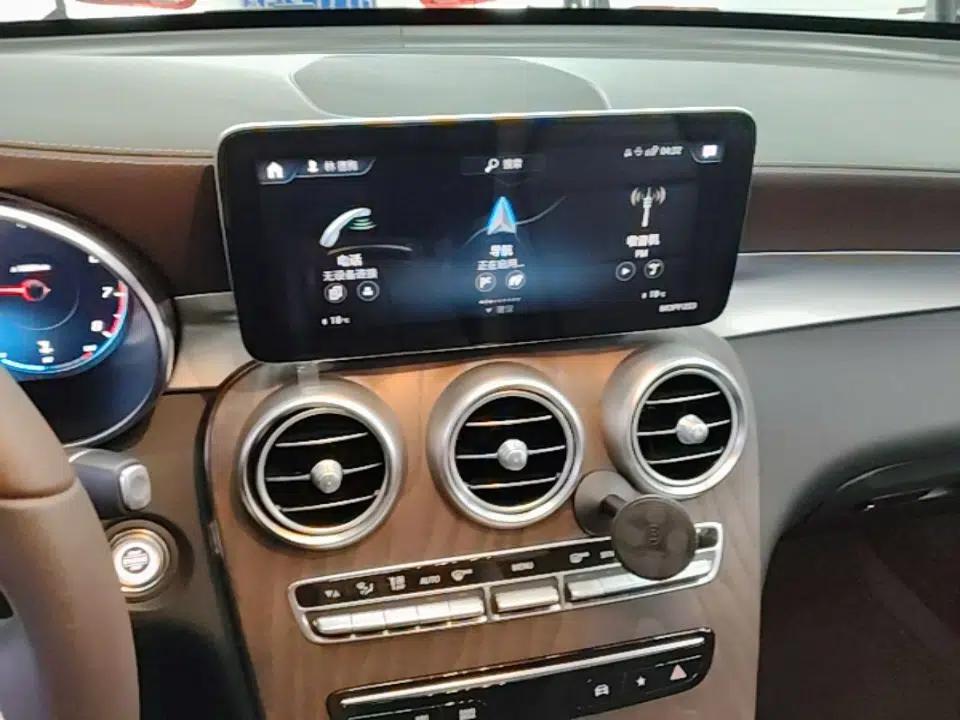 Mercedes-Benz GLC 2020 Facelift GLC 260 L 4MATIC Luxury Edition — миниатюра 20