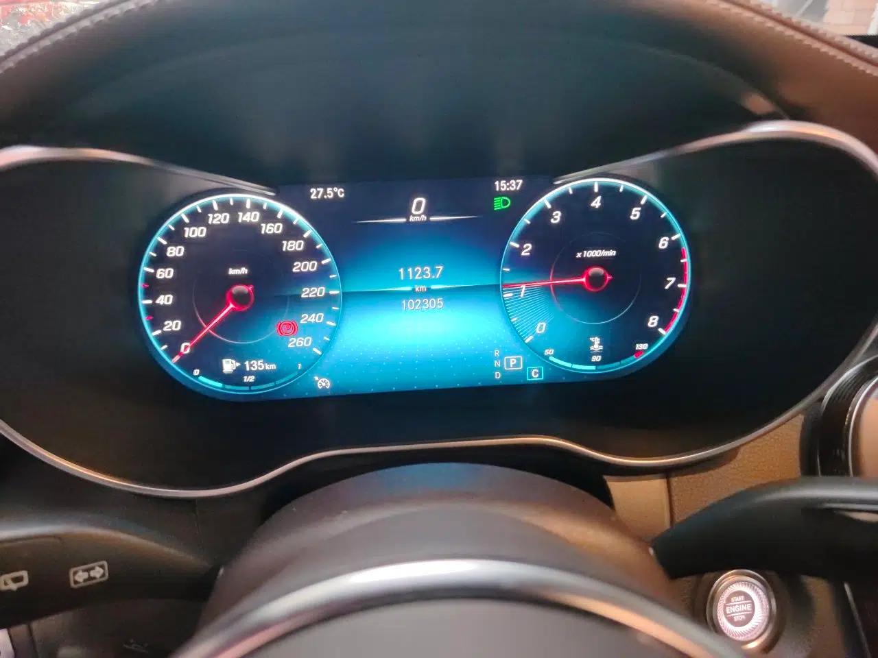 Mercedes-Benz GLC 2022 GLC 300 L 4MATIC Dynamic Edition Prestige Model — миниатюра 12