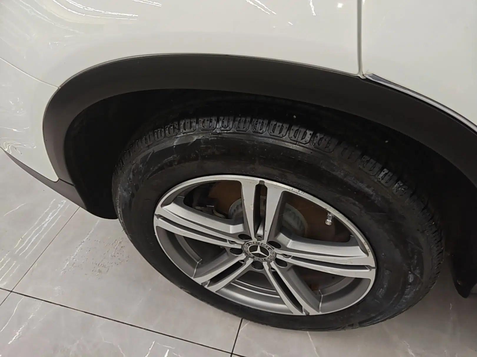Mercedes-Benz GLC 2020 Facelifted GLC 260 L 4MATIC Dynamic Edition — миниатюра 11