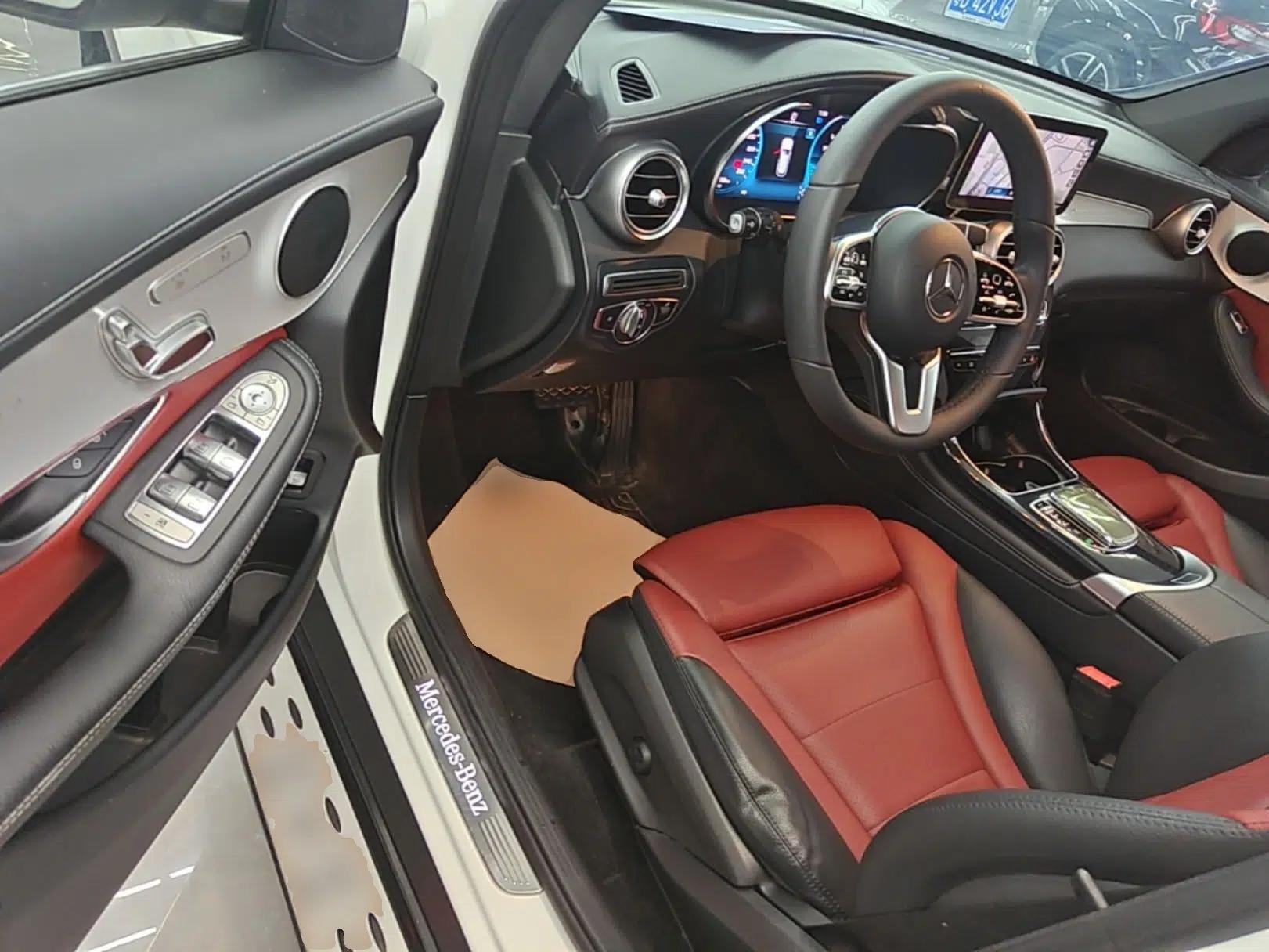 Mercedes-Benz GLC 2020 Facelifted GLC 260 L 4MATIC Dynamic Edition — миниатюра 18