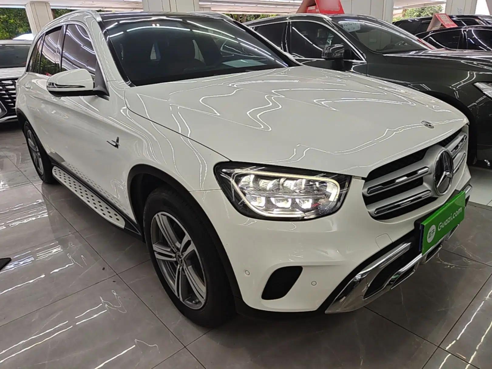 Mercedes-Benz GLC 2020 Facelifted GLC 260 L 4MATIC Dynamic Edition — миниатюра 3
